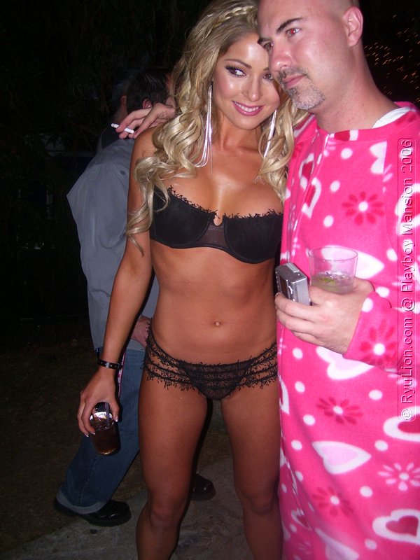 100_0405.JPG Playboy Mansion WebMaster Pajama Party 2006