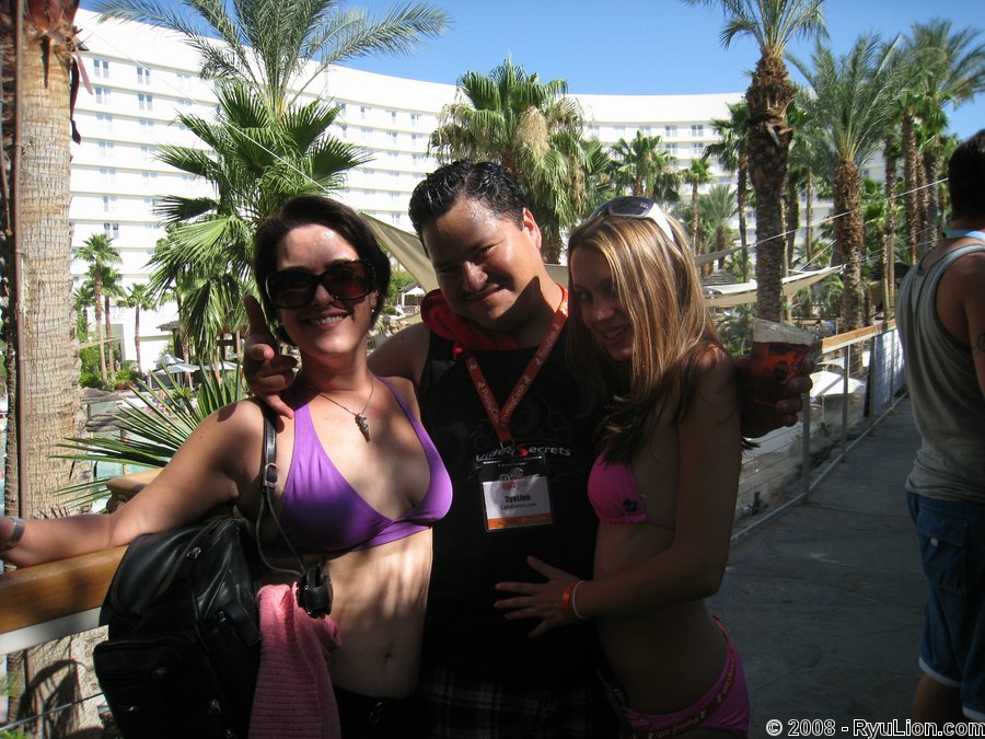 Xbiz Summer Forum - Vegas Pics 2008 img_0035 150 KB