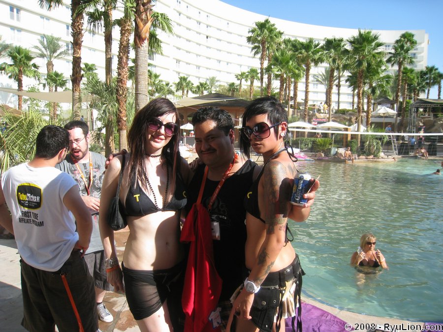 Xbiz Summer Forum - Vegas Pics 2008 img_0063 171 KB