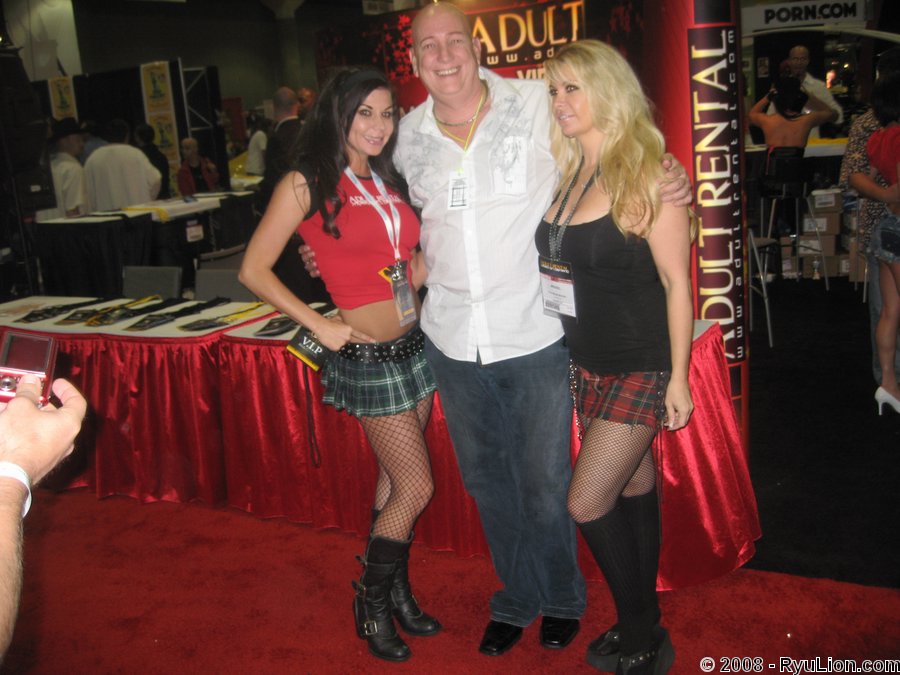 Erotica LA 2008 erotica_1330 104 KB