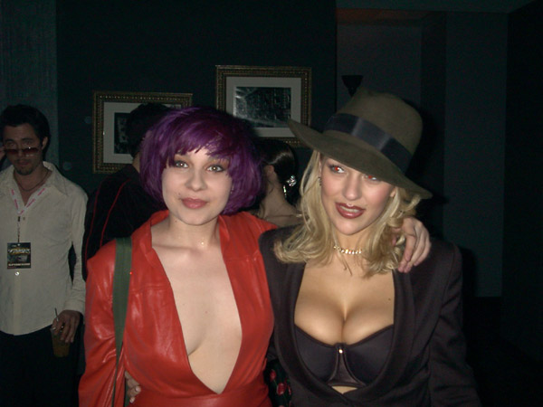 internext_009.jpg (0 bytes)