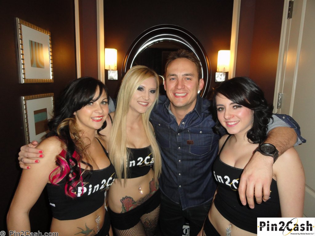 Las Vegas InterNext p2e25 125 KB