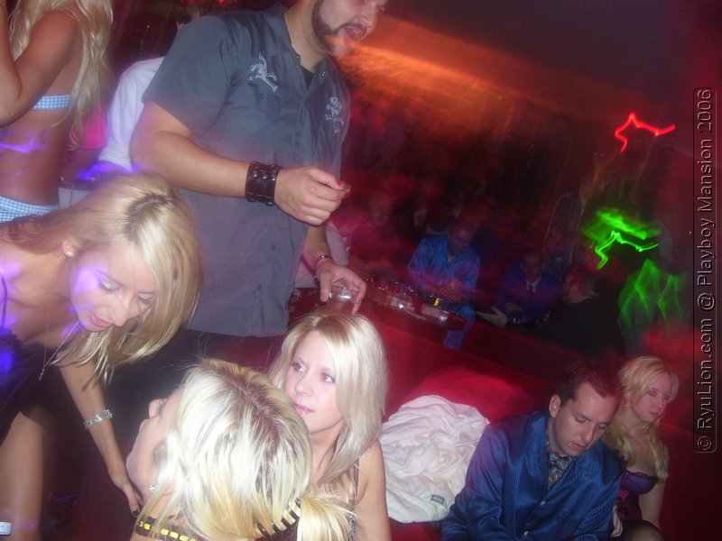 100_0517.JPG Playboy Mansion WebMaster Pajama Party 2006