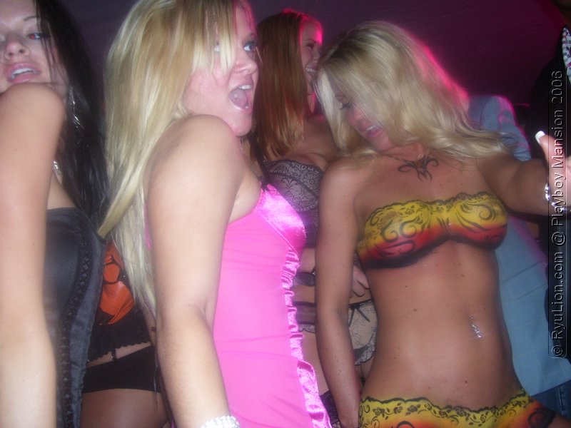 100_0550.JPG Playboy Mansion WebMaster Pajama Party 2006