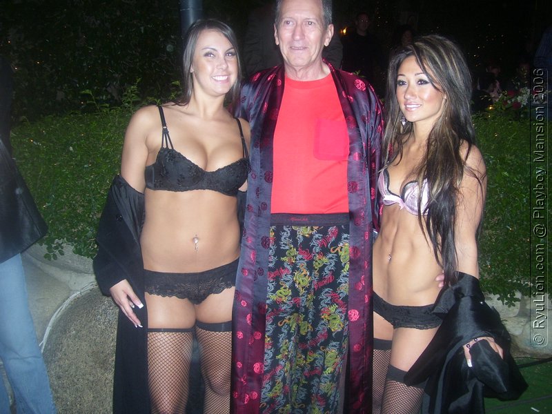 100_0611.JPG Playboy Mansion WebMaster Pajama Party 2006