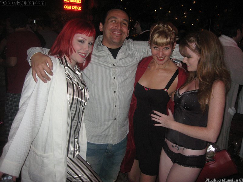 Playboy Mansion 07 WebMaster Access Pics img_0652