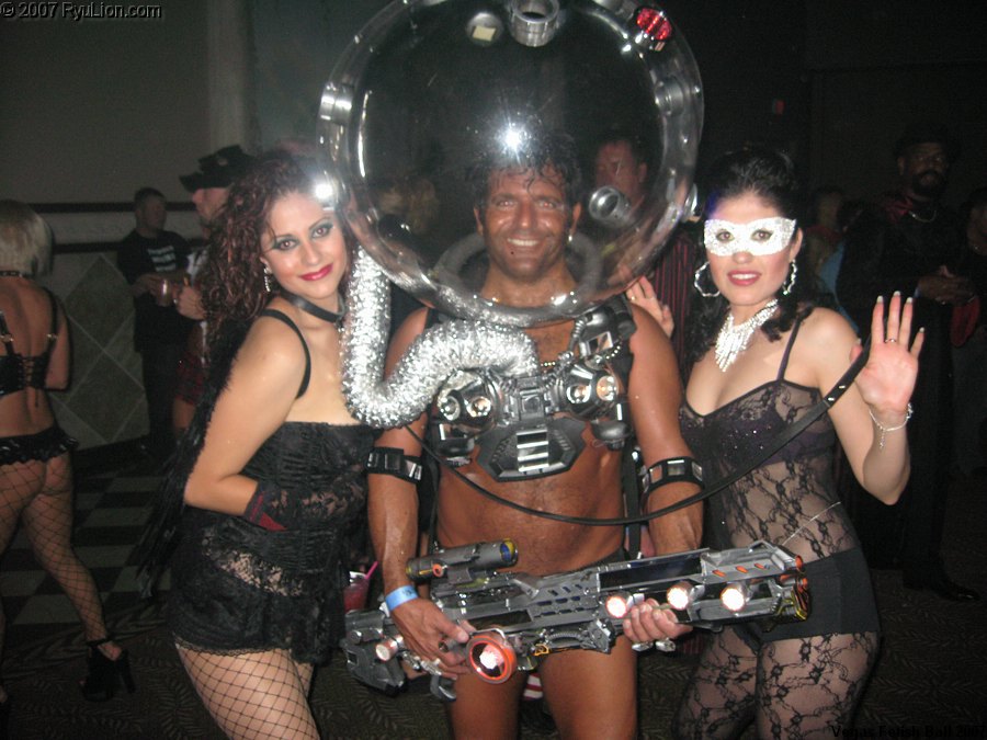 Vegas Fetish Ball Halloween Party Pics img_0382