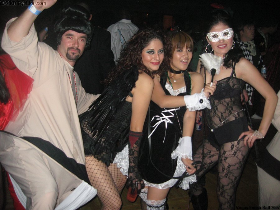 Vegas Fetish Ball Halloween Party Pics img_0435